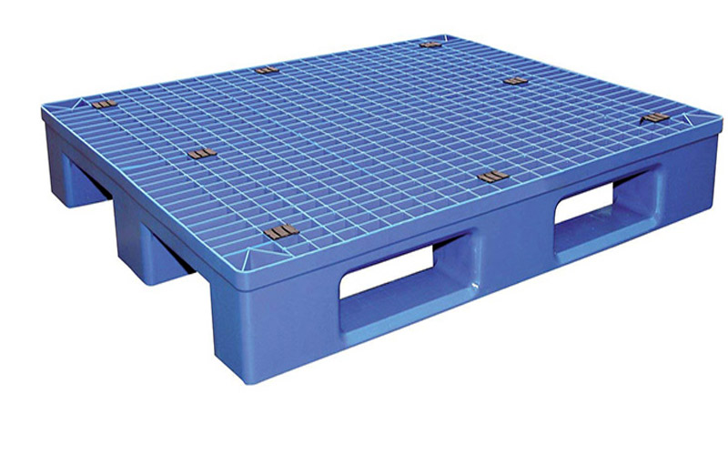 Pallet nhựa 1 mặt có hoa văn lỗ